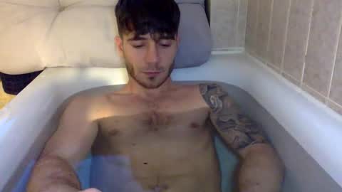 Luis Badx online show from February 2026 04:17:01 PM