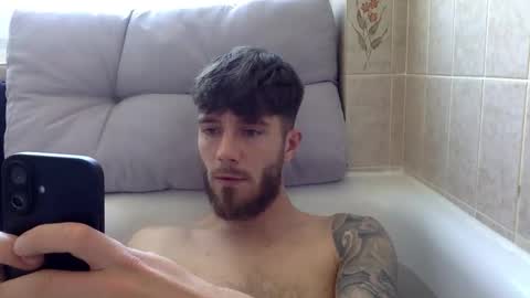 Luis Badx online show from May 2026 12:10:01 PM