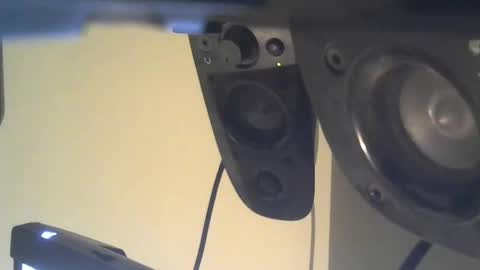 luisjetron199 online show from June 2026 12:04:02 AM