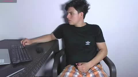 Luis S Kennedy online show from March 2026 03:05:04 PM