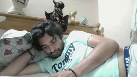 luismiastarot online show from November 2025 04:47:01 AM