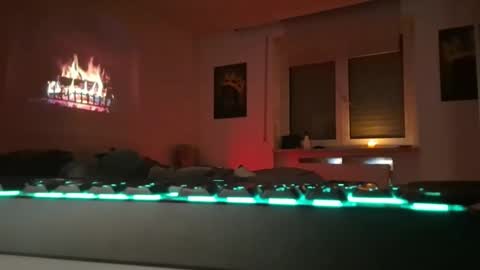 Snapshot of lukasschoetz chatting on November 2025 09:05:02 PM lukasschoetz online show from November 2025 09:05:02 PM