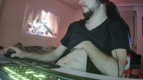 Snapshot of lukasschoetz chatting on March 2026 07:20:02 PM lukasschoetz online show from March 2026 07:20:02 PM