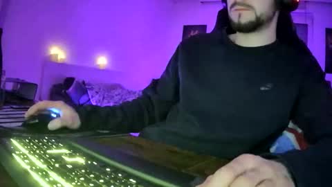 Snapshot of lukasschoetz chatting on March 2026 09:19:02 PM lukasschoetz online show from March 2026 09:19:02 PM