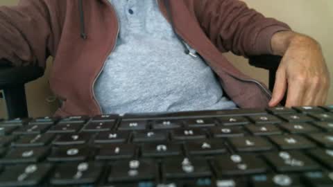 Snapshot of luke7711 chatting on January 2025 02:30:02 PM luke7711 online show from January 2025 02:30:02 PM