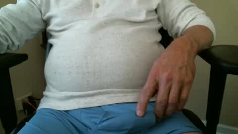 Snapshot of luke7711 chatting on November 2025 02:06:02 PM luke7711 online show from November 2025 02:06:02 PM