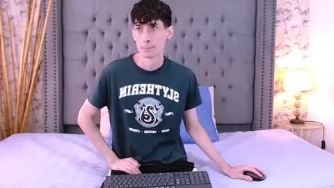 luke_carter online show from September 2025 01:01:01 PM