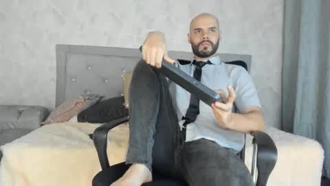 luke diaz7 online show from February 2025 08:50:02 AM