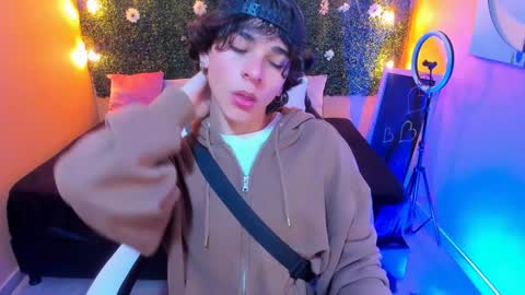 Luke online show from January 2025 08:15:01 PM