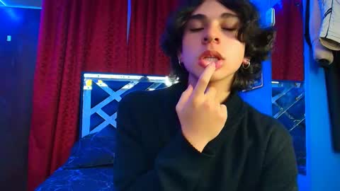 Luke online show from February 2025 09:35:02 PM