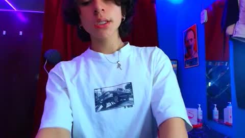 Luke online show from February 2025 09:23:01 PM