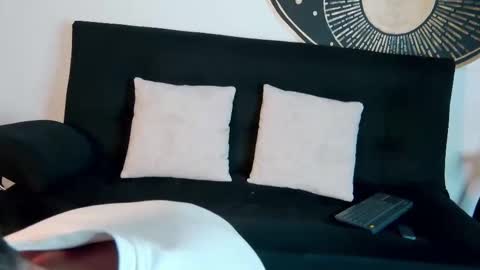 Luke online show from October 2025 08:08:01 PM