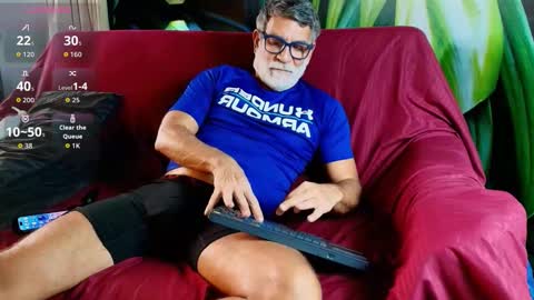 Snapshot of lukecrews chatting on February 2026 06:13:02 PM Luke Crews online show from February 2026 06:13:02 PM