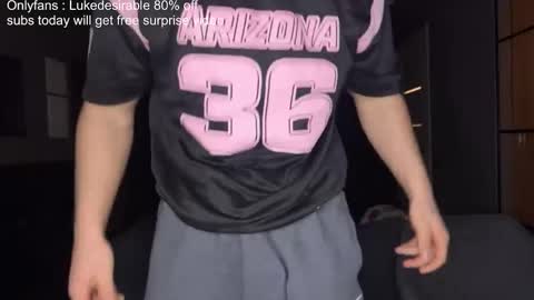 Snapshot of lukedesirable chatting on March 2026 06:26:02 PM lukedesirable online show from March 2026 06:26:02 PM