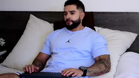 Snapshot of lukhass chatting on October 2025 07:20:02 PM Lukhas f4f online show from October 2025 07:20:02 PM