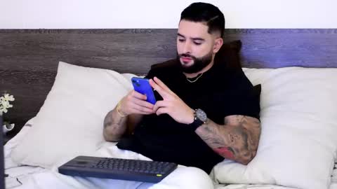 Snapshot of lukhass chatting on October 2025 12:11:02 AM Lukhas f4f online show from October 2025 12:11:02 AM