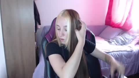 Vicky online show from July 2026 06:21:02 PM