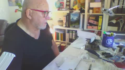 Snapshot of luley58 chatting on April 2026 07:41:01 AM luley58 online show from April 2026 07:41:01 AM