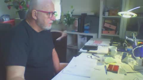 Snapshot of luley58 chatting on May 2026 07:05:01 AM luley58 online show from May 2026 07:05:01 AM
