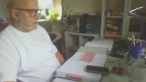 Snapshot of luley58 chatting on May 2026 07:46:01 AM luley58 online show from May 2026 07:46:01 AM