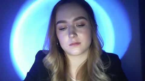 Lulu Baby18 online show from February 2025 05:22:01 PM