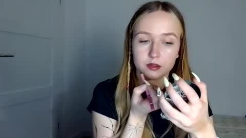 Lulu Baby18 online show from April 2026 05:32:01 PM