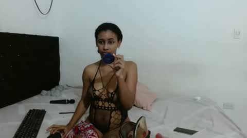 LULU LIZ online show from October 2025 08:51:01 PM