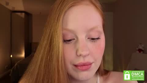 Snapshot of lulu_moons chatting on January 2026 09:47:02 AM Lulu online show from January 2026 09:47:02 AM