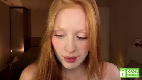 Snapshot of lulu_moons chatting on March 2026 06:37:02 PM Lulu online show from March 2026 06:37:02 PM