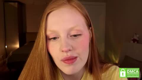 Snapshot of lulu_moons chatting on March 2026 04:45:01 PM Lulu online show from March 2026 04:45:01 PM