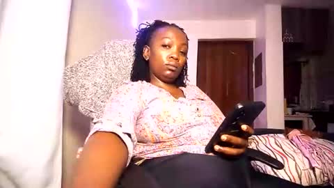 lulu_sparks1 online show from June 2026 05:19:02 AM
