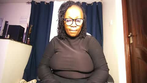 lulu_sparks1 online show from June 2026 05:48:01 AM