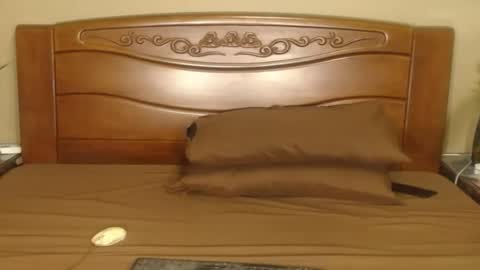 lulu_wild online show from April 2026 12:38:01 AM