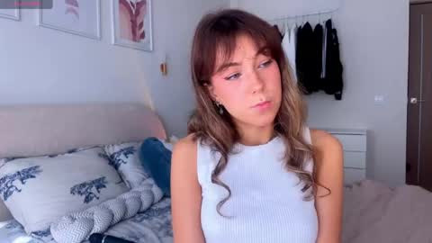 Snapshot of luluberryx chatting on June 2026 02:03:01 AM lulu berry online show from June 2026 02:03:01 AM