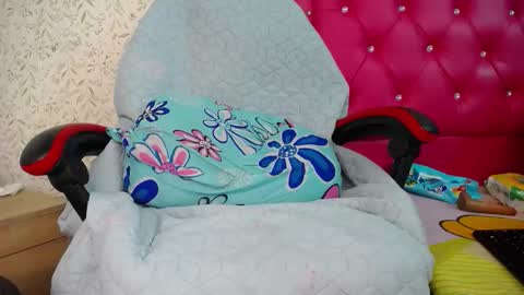 Luly online show from November 2025 04:10:02 PM