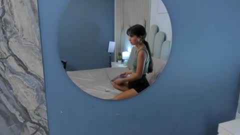 Snapshot of luly_dreams chatting on May 2026 11:16:02 AM luly_dreams online show from May 2026 11:16:02 AM