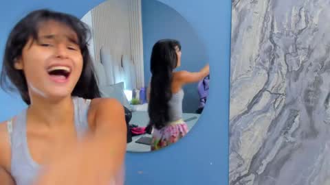 Snapshot of luly_dreams chatting on May 2026 11:15:02 AM luly_dreams online show from May 2026 11:15:02 AM