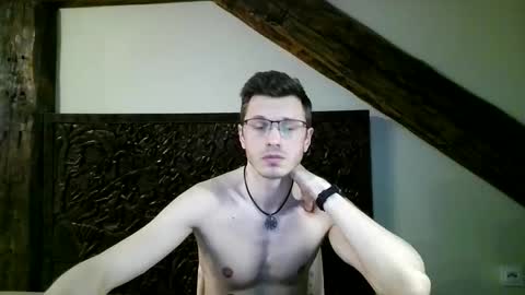 Andrew independent model 2000-0000 CET daily online show from April 2026 08:42:02 PM