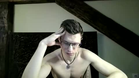Andrew independent model 2000-0000 CET daily online show from April 2026 07:29:02 PM