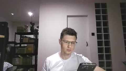 Andrew independent model 2000-0000 CET daily online show from July 2026 07:10:01 PM