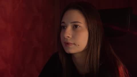 Amelia online show from October 2025 09:37:01 PM