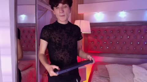 Lumier  online show from April 2026 08:00:02 PM