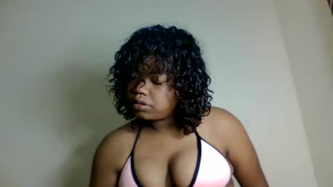 lumira_belle online show from June 2026 10:54:02 AM