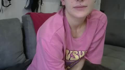 Snapshot of lumivex chatting on December 2025 12:10:01 PM lumivex online show from December 2025 12:10:01 PM