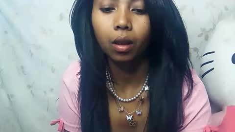 Luna online show from February 2026 02:35:01 PM