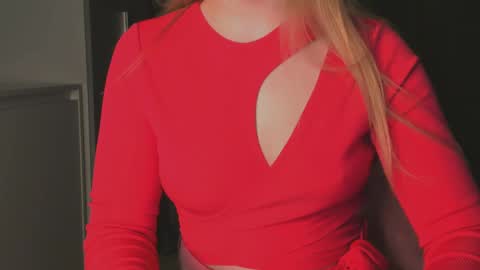 luna1vibe online show from April 2026 10:14:02 PM