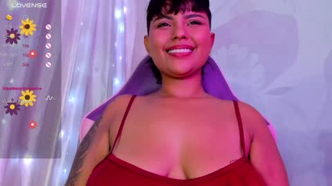 Luna online show from December 2024 07:30:02 PM