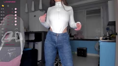 Alice online show from February 2025 05:47:02 PM