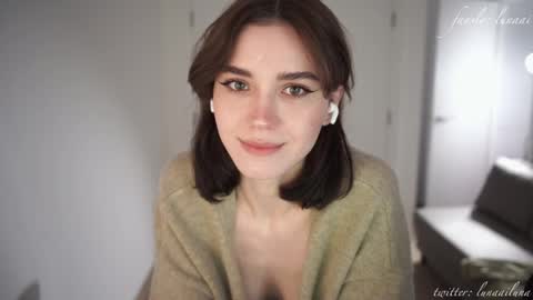 Snapshot of luna_ai chatting on January 2025 06:46:01 PM Just call me Lu online show from January 2025 06:46:01 PM