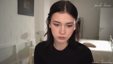 Snapshot of luna_ai chatting on December 2025 07:54:02 PM Just call me Lu online show from December 2025 07:54:02 PM